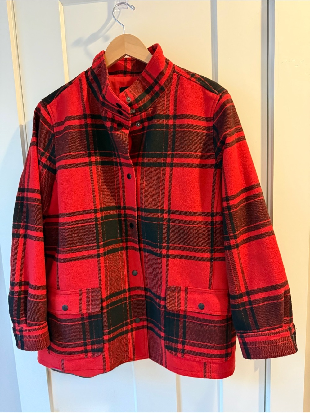 Women’s Talbots Red and black check Button-Up barn coat with zipper.